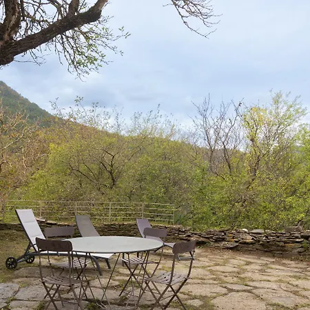 Ecogite Nature De Bieisses Quezac (Lozere)