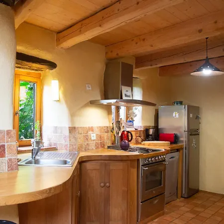 Ecogite Nature De Bieisses * Quezac (Lozere)